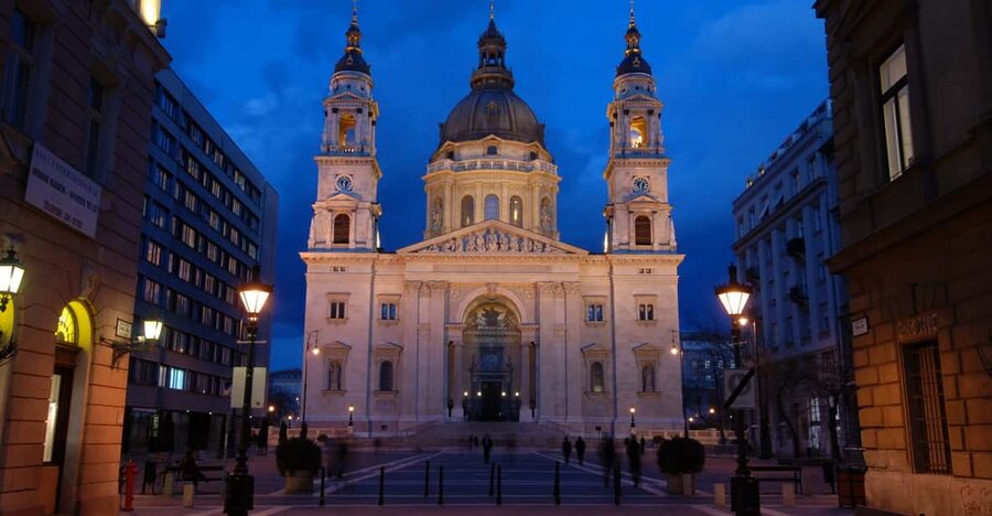 St. Stephen's Basilica: VIP Concert & After Hours Dome Visit - The 40-minute after-hours tour