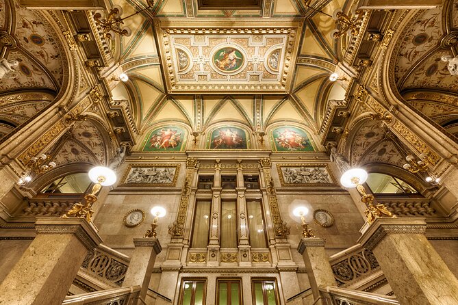 STATE OPERA - PRIVATE guided tour (tickets included) - Why the Wiener Staatsoper deserves a closer look