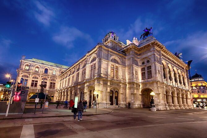 STATE OPERA - PRIVATE guided tour (tickets included) - Is $267 a fair price?