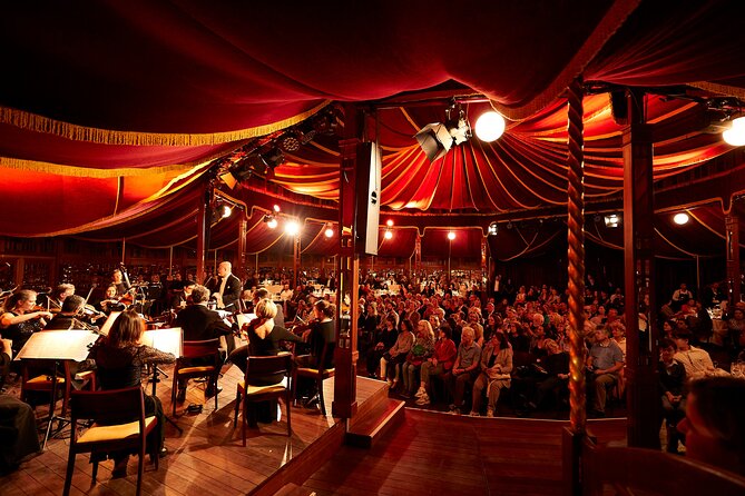 Strauss Dinner Show - Drinks, Cloakroom, and Other Extra Costs