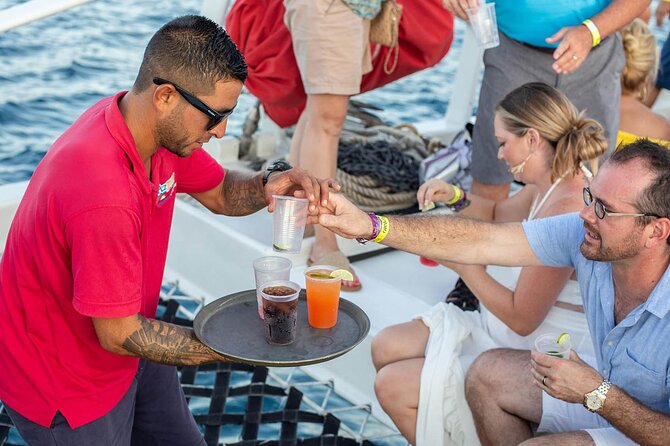 Sunset Cruise in Los Cabos with Jazz and Wine - Wine, cocktails, and a generous appetizer table