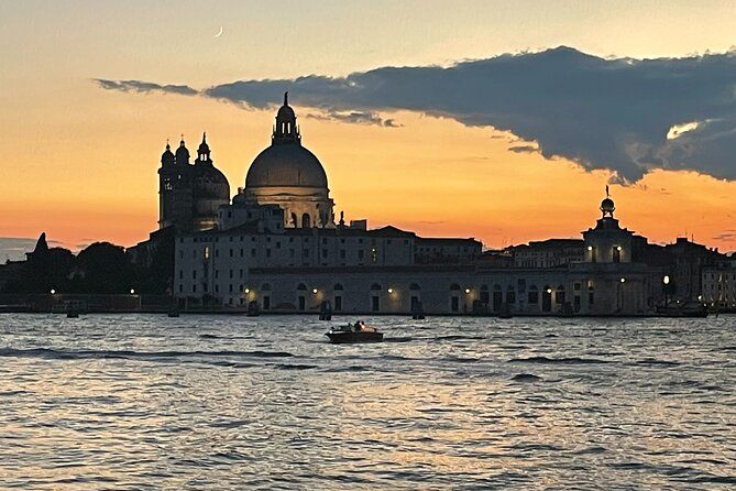 Sunset Jazz Catamaran Cruise with Aperitivo and Live Saxophone - Comfort, seating, and the best place to sit