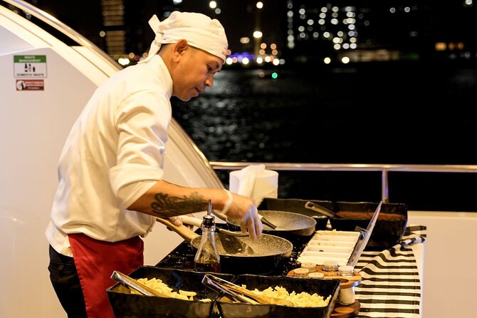 Superyacht Experience in Dubai with Dinner and Live Music - A Superyacht Night at Dubai Harbour