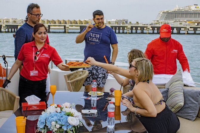 Superyacht Experience in Dubai with Dinner and Live Music - Who Will Enjoy This Cruise Most?