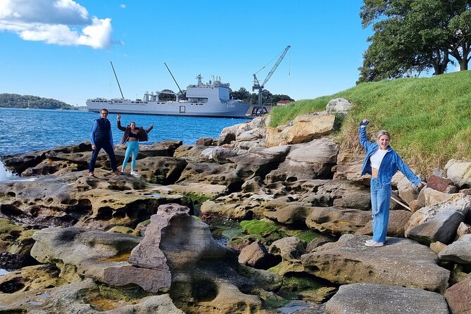 Sydney City Tour | Bondi, Opera House, Bridge & Highlights - Kirribilli and the Harbour Bridge complete the north-side view