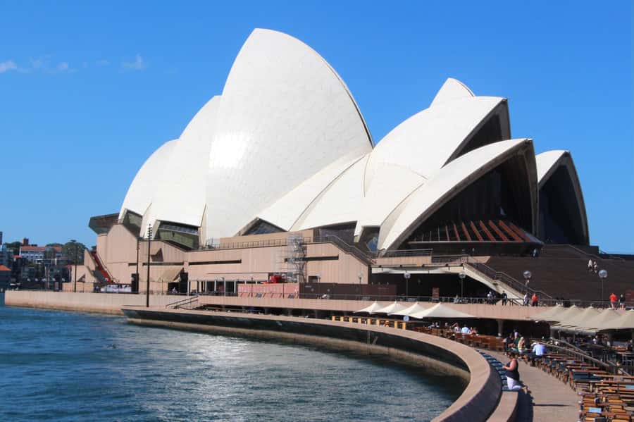 Sydney Half Day private tour: see Opera House, Bondi Beach - From Woolloomooloo to Kings Cross