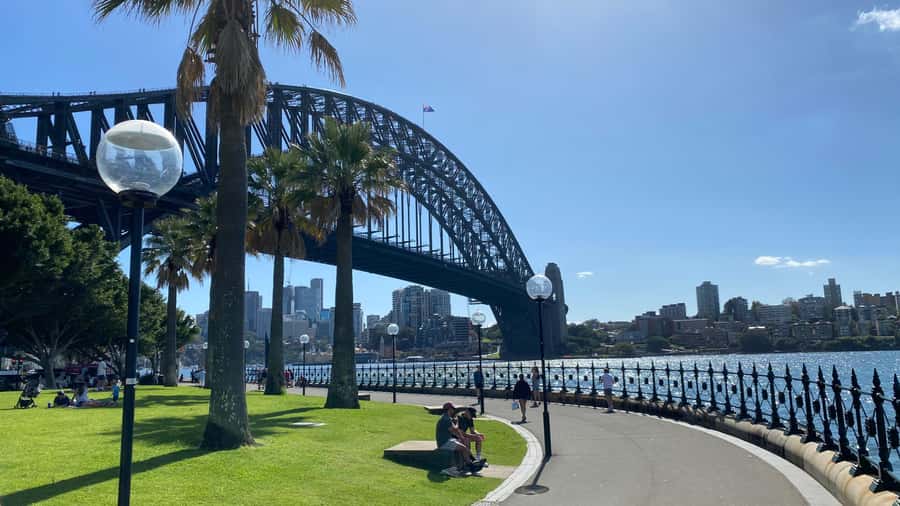 Sydney Half Day private tour: see Opera House, Bondi Beach - Along Double Bay and Rose Bay