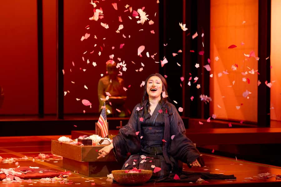 Sydney: Madama Butterfly the Sydney Opera House - Why Madama Butterfly works so well at the Opera House