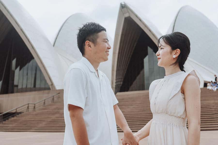 Sydney: Private Photoshoot outside the Opera House - What this Opera House photoshoot actually gives you