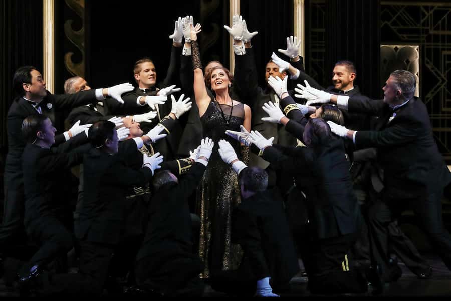 Sydney: The Merry Widow at the Sydney Opera House - Two intervals make the long evening easier