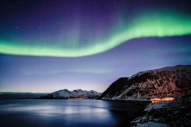 Symphony - Arctic Breeze, teamining up with nature. - What the guides add to the night