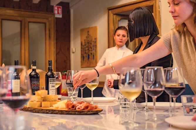Symphony of Wine A Premium 8 Wines Tasting Experience in Florence - Why the small group matters