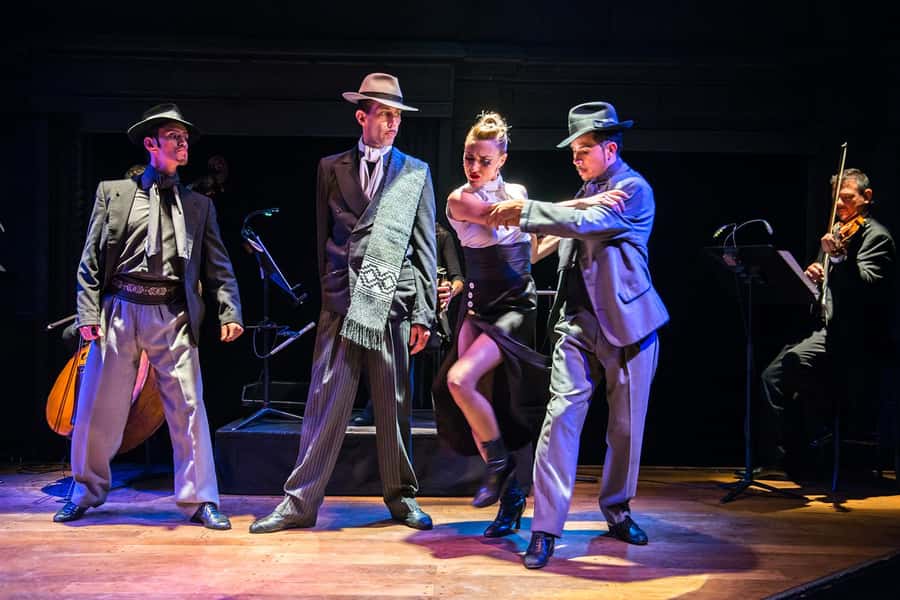Tango Show at El Querandi with optional Dinner - A small group with English and Spanish support