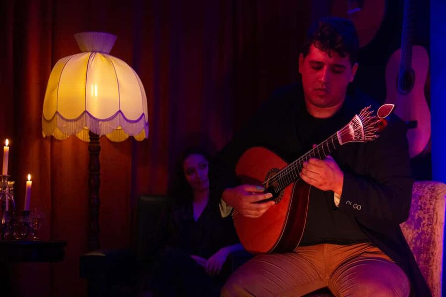 The Best of Traditional Fado at Fado do 31 - Why this short Fado performance works