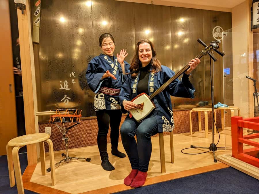 Tokyo: Traditional Asakusa Music Show with Dinner - Understanding the instruments before the performance