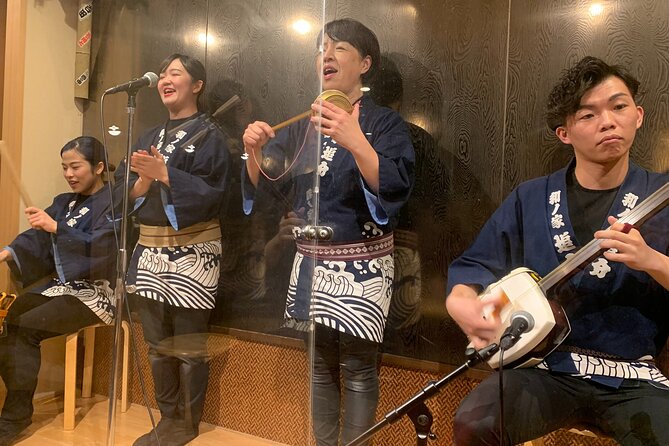 Tsugaru shamisen performance over traditional dinner - Hozomon and Senso-ji in a short temple visit