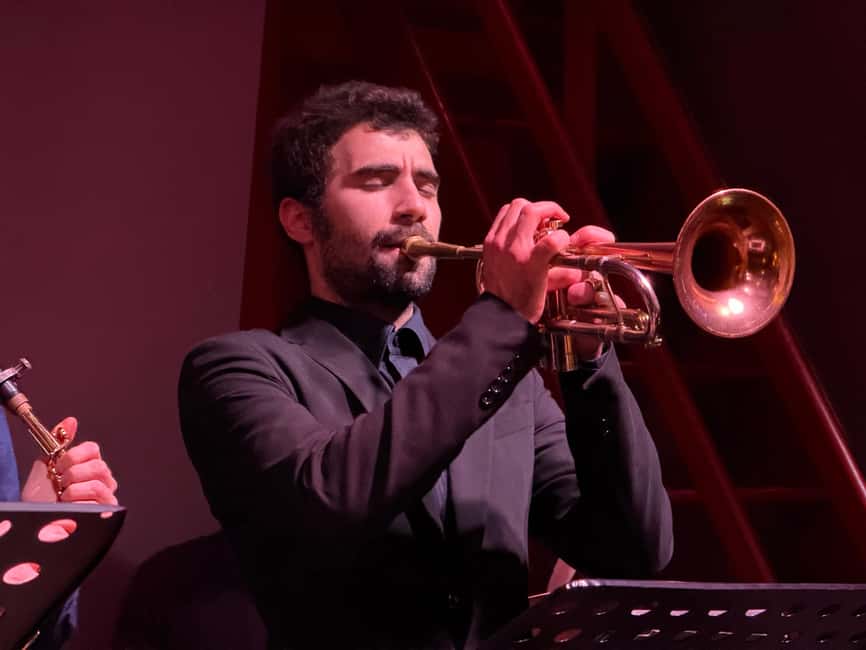 Venice: Live Concert with Dinner or Aperitif at LL JAZZ Club - Who will enjoy this most