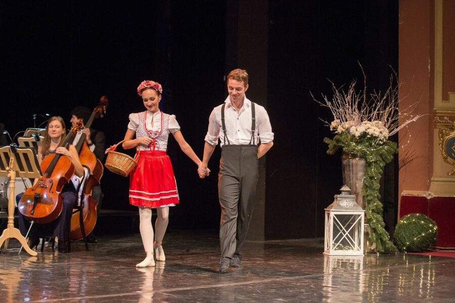 Vienna: Classical Concert at Eschenbach Palace - Why the mixed format works