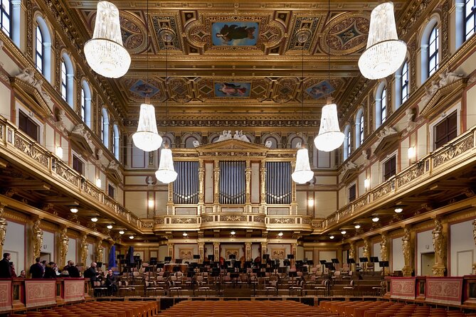 Vienna: Classical Music Concert in the World-Famous Musikverein - The practical arrival routine at 8 pm