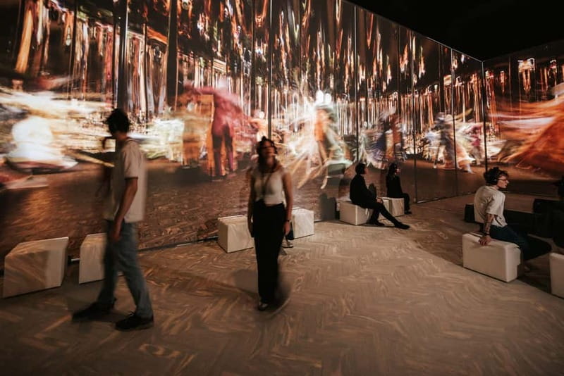 Vienna: Johann Strauss - Immersive Audiovisual Experience Ticket - Interactive displays that bring the music forward