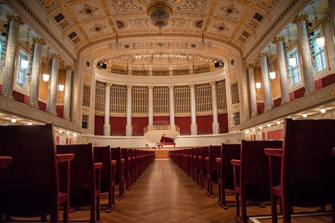 Vienna Mozart Concert at The Konzerthaus - Arriving at Wiener Konzerthaus at 6:00 pm