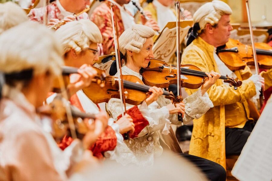 Vienna: Mozart Concert at the Musikverein - Golden Hall - Tickets, arrival, and the hour before the music