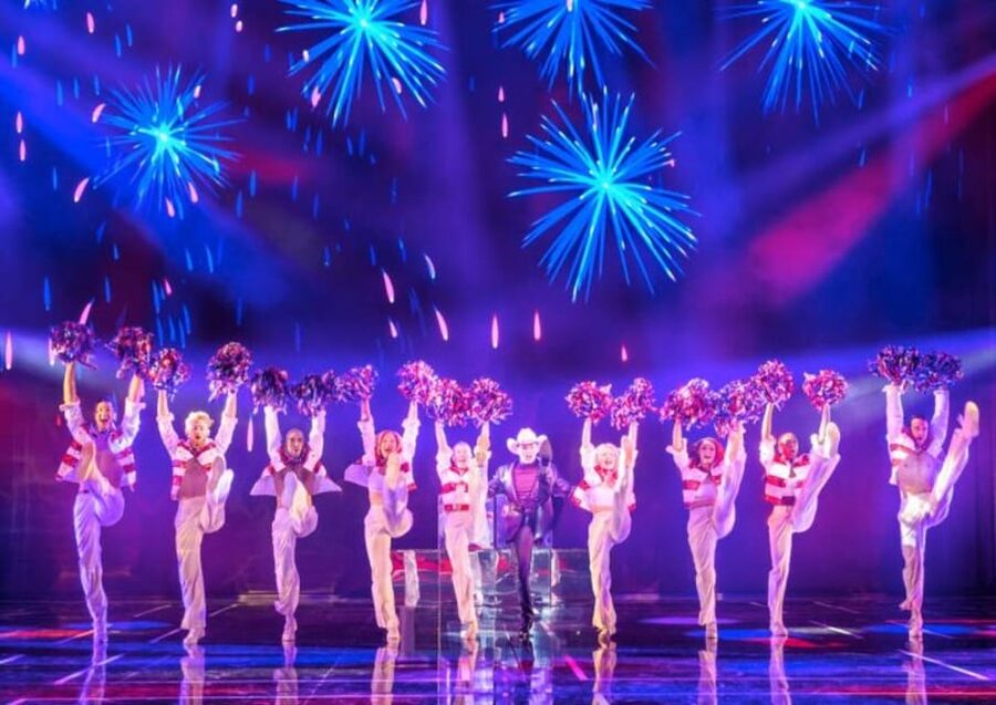 Vienna: Musical Tickets ROCK ME AMADEUS - THE FALCO MUSICAL - Is $124 a fair price?