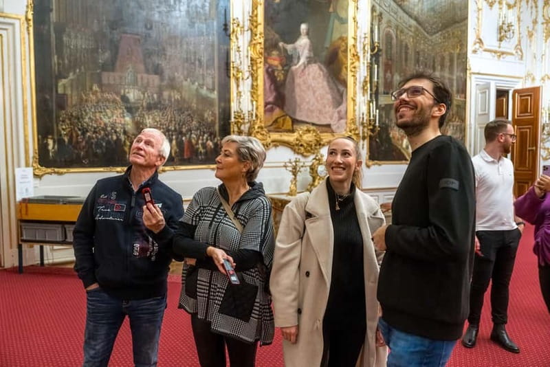 Vienna: Schönbrunn Palace Evening Tour, Dinner and Concert - Is the Schönbrunn evening package worth booking?