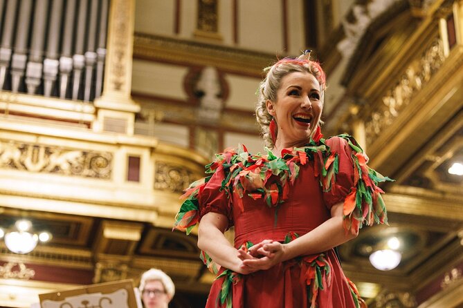 Vienna State Opera House Mozart Concert in Historical Costumes - The VIP evening: dinner, carriage, and backstage access