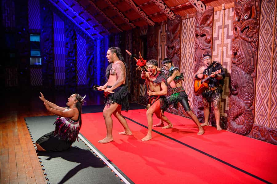 Waitangi: Treaty Grounds Hāngī and Concert Combo Pass - The high-energy Māori concert