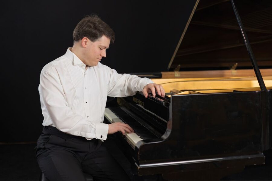 Warsaw: Chopin Concert at Historical Venue in Old Town - The Pianist Makes the Biggest Difference