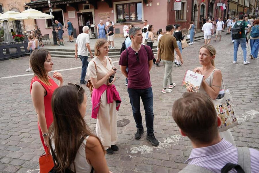 Warsaw: Guided Walking Tour with a Private Chopin Concert - Should you book it?