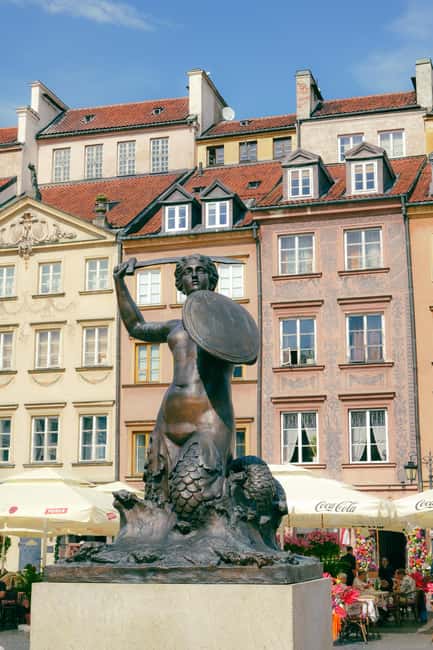 Warsaw: Guided Walking Tour with a Private Chopin Concert - The Wedel stop and the value of a pause