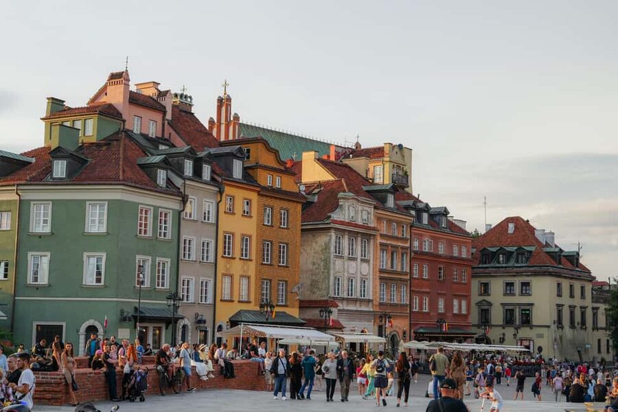 Warsaw: Guided Walking Tour with a Private Chopin Concert - What the $72 price really covers