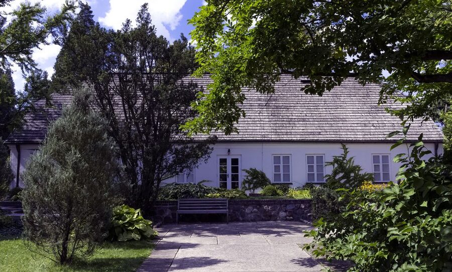 Warsaw: Half-Day Private Chopin Tour to Zelazowa Wola - Along the Royal Route