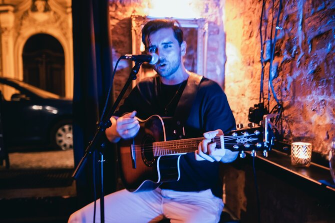 Wednesday Night Live Music and Cocktails Ticket in Kontakt Bar - Local acoustic music at 10:30 p.m.