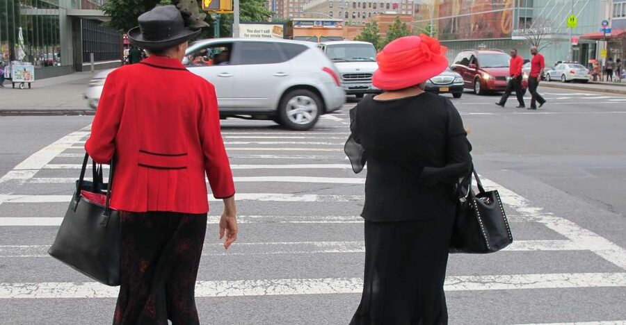 West Harlem: Gospel Church Service and Sunday Walking Tour - Brownstones and houses with their own character