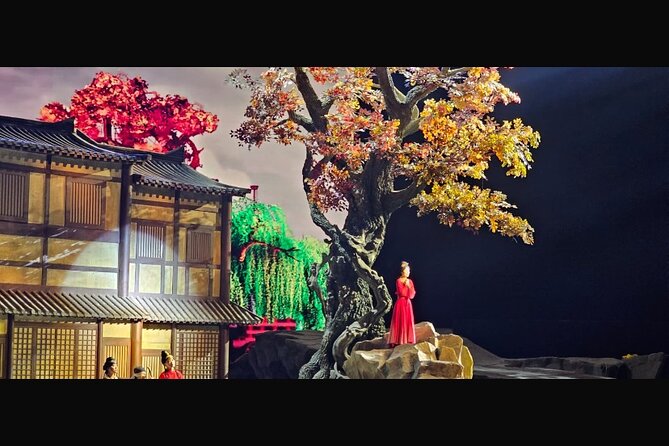 Xi'an Silk Road Legend Musical with round-trip transfer - Volcanoes, Waterfalls, and China Red